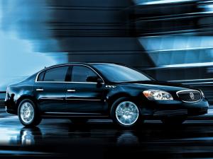 Buick Lucerne CXS 2005 года